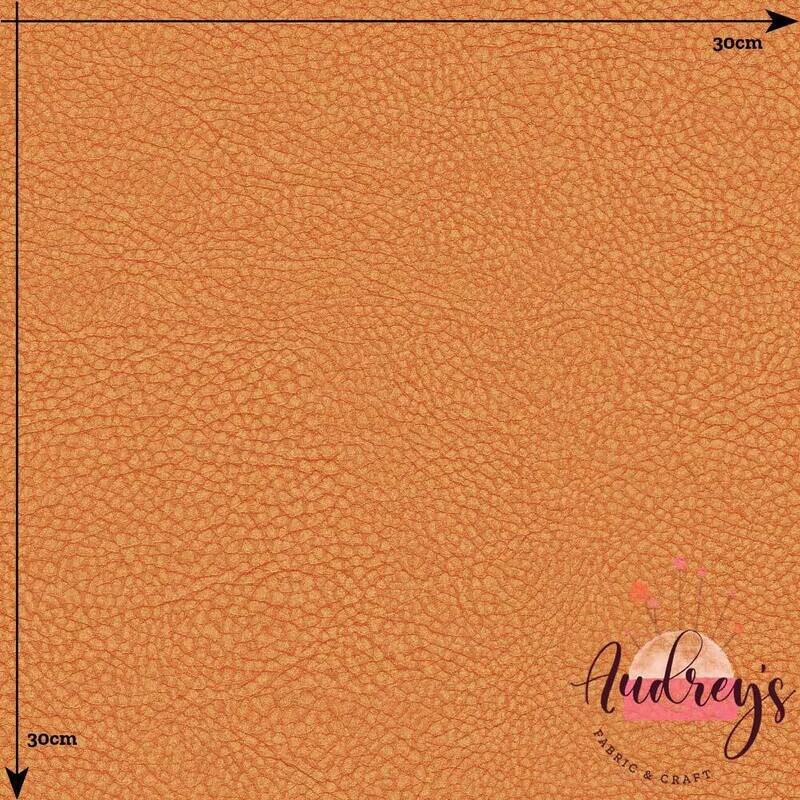 Leather-look 085 | PRE-ORDER | Choose Your Own Base