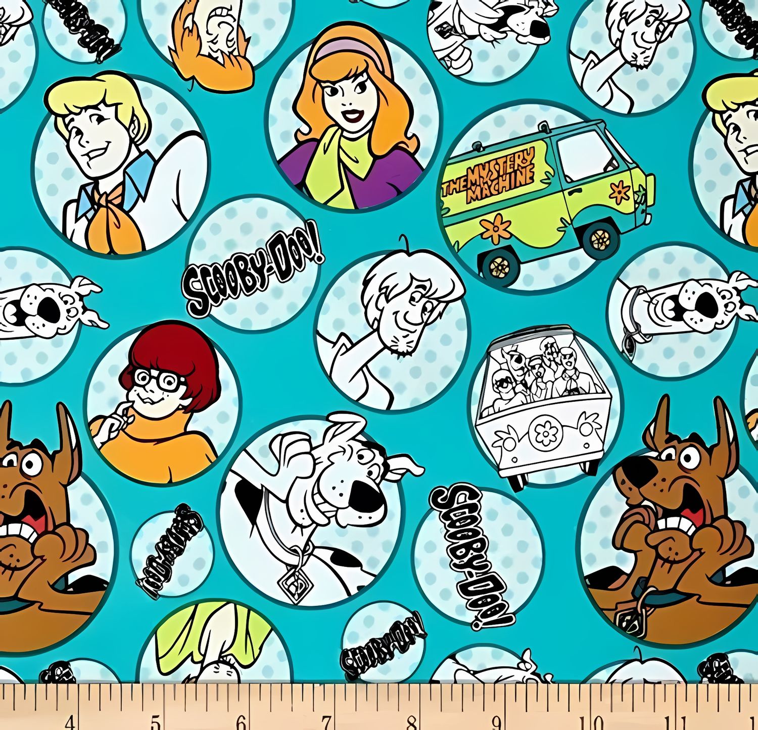 Scooby Doo, Mystery Machine Toss | Licensed Quilting Cotton | 112cm wide