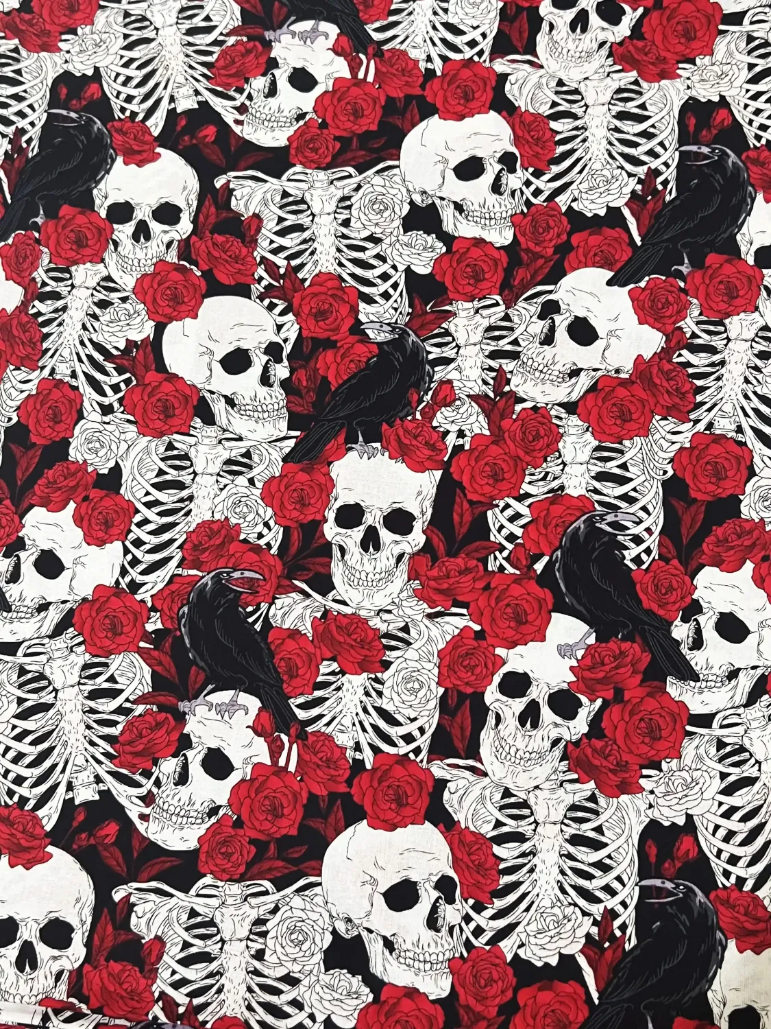 Floral Skulls | Quilting Cotton | 140cm wide