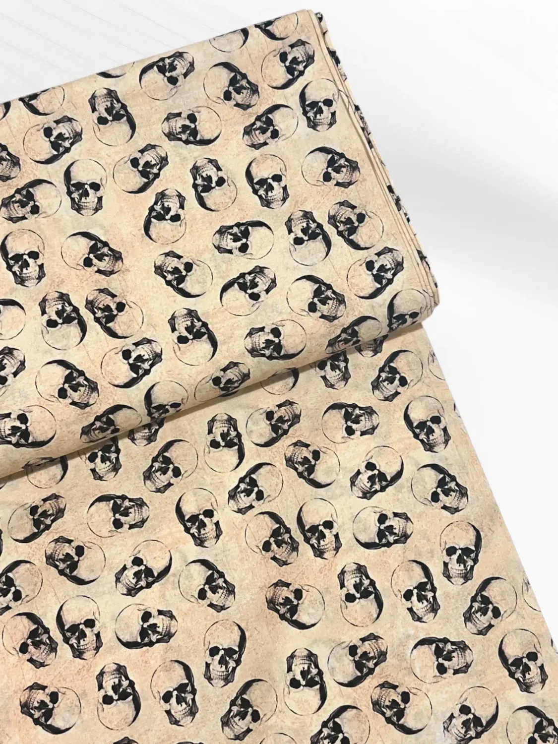 Vintage Skulls | Quilting Cotton | 112cm wide