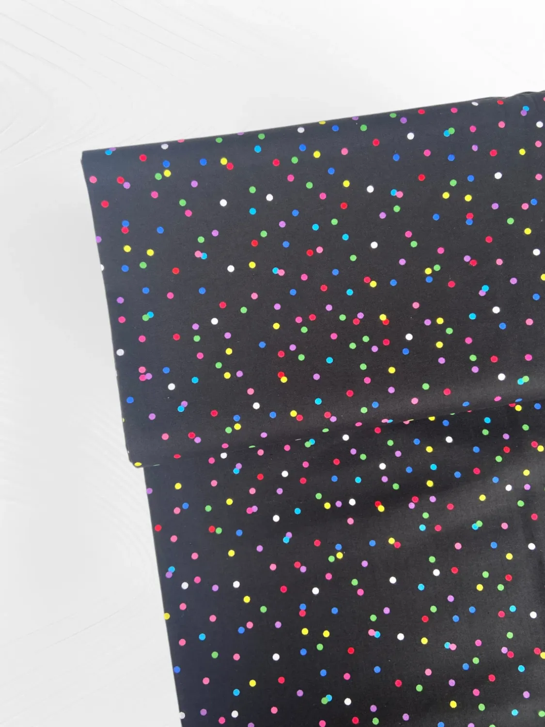 Confetti Dots | Quilting Cotton | 112cm wide