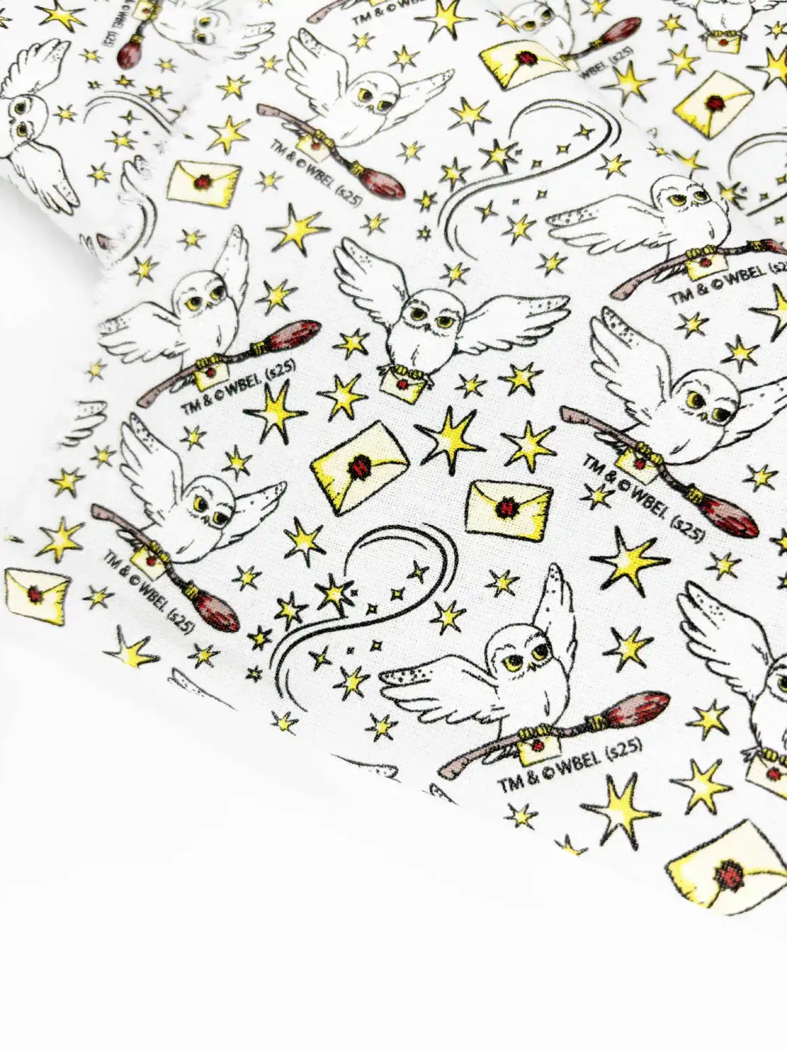 Flying Hedwig, Harry Potter | Licensed Quilting Cotton | 145cm wide