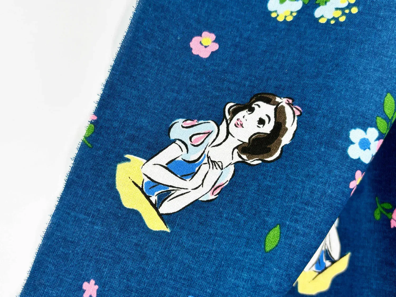 Snow White&#39;s Enchanted Garden | Licensed Quilting Cotton | 112cm wide