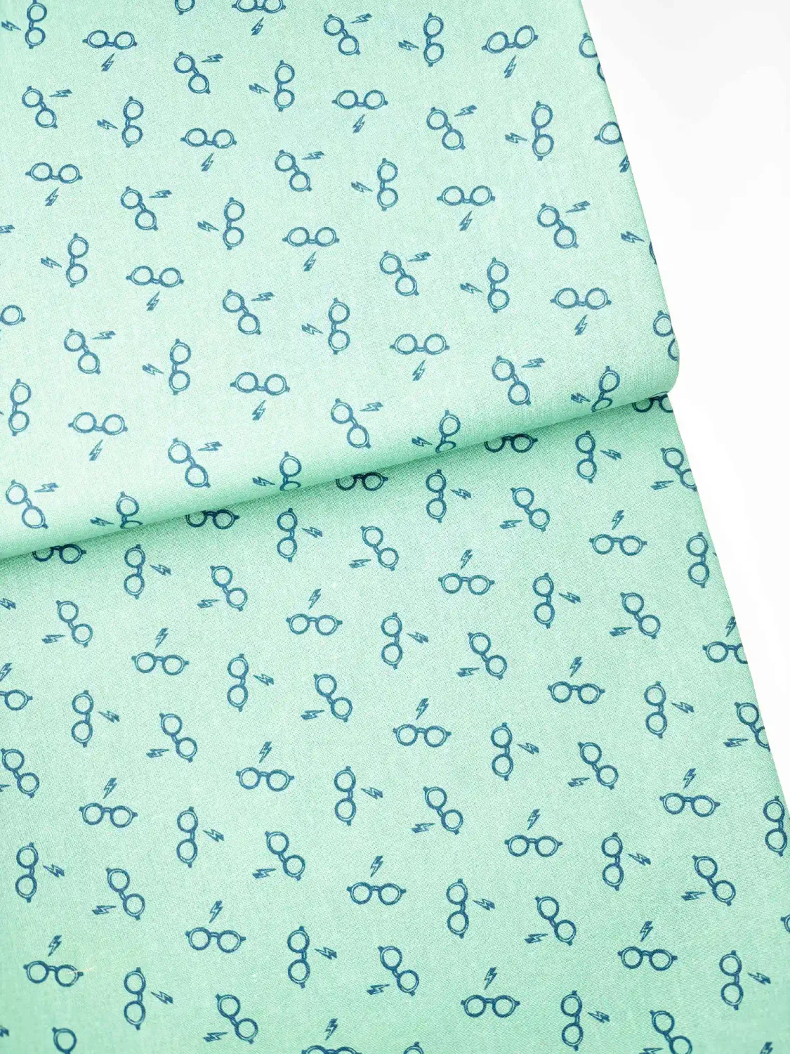 Harry&#39;s Glasses | Licensed Quilting Cotton | 112cm wide