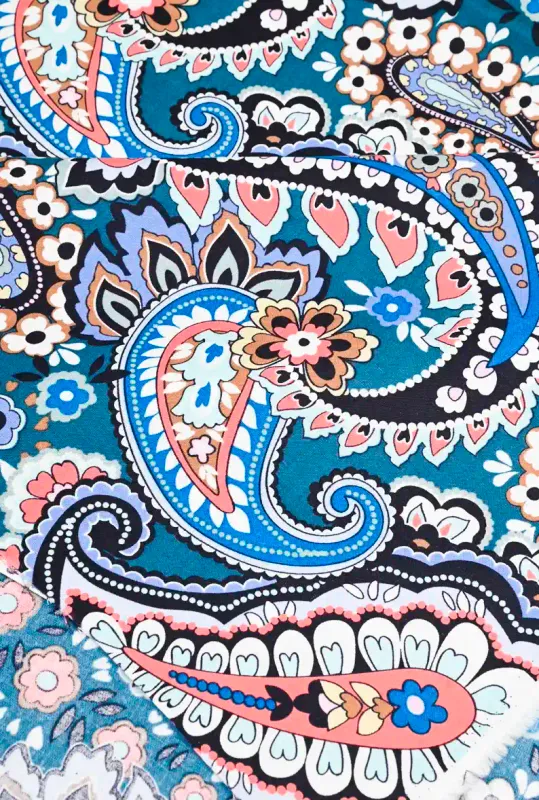 Paisley Jewel | Licensed Vera Bradley Quilting Cotton | 145cm wide