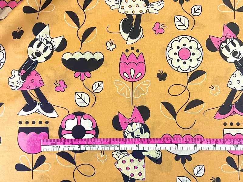 Minnie's Garden Party | Licensed Quilting Cotton | 145cm wide