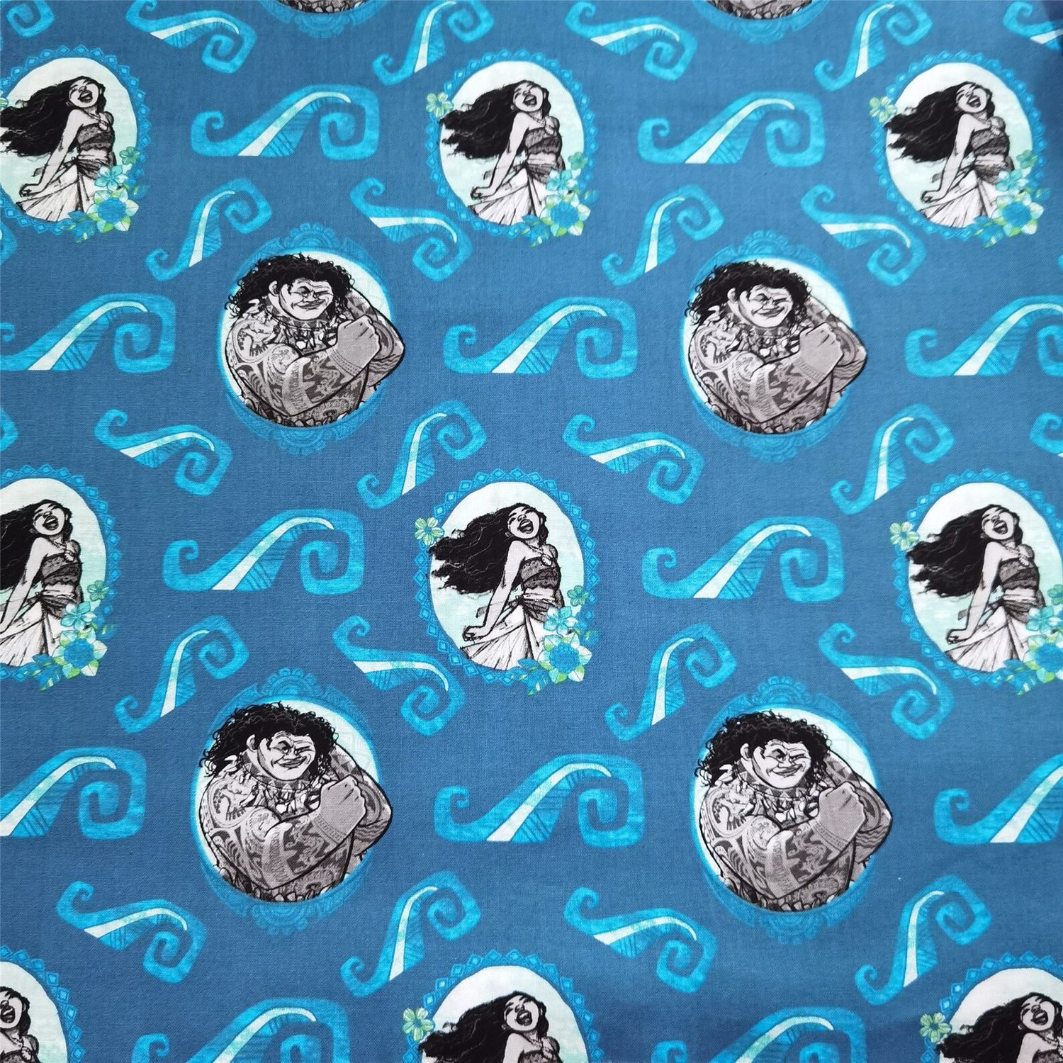 Moana &amp; Maui | Licensed Quilting Cotton | 112cm wide