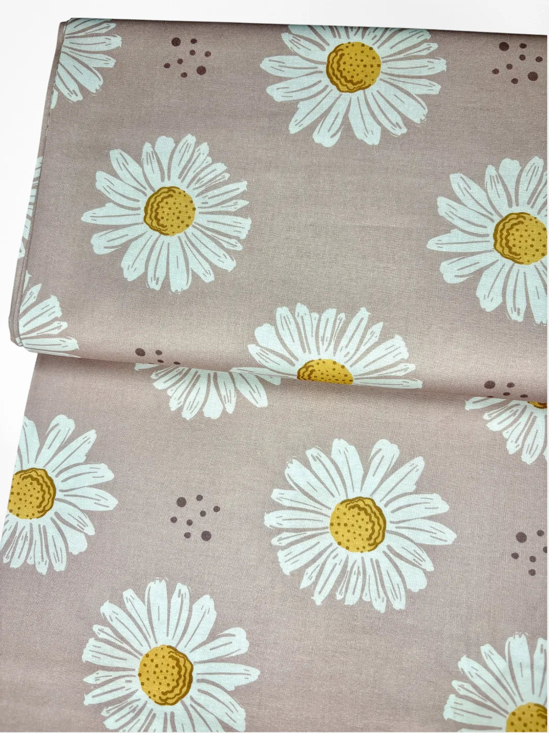 Daisy on Mauve | Quilting Cotton | 112cm wide
