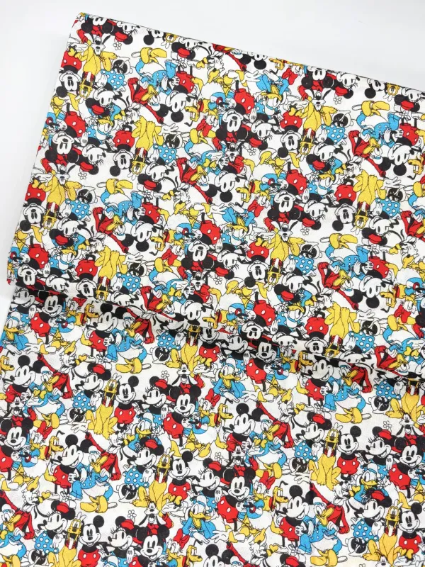 Mickey &amp; Friends Multi, Sensational 6| Licensed Quilting Cotton | 112cm wide