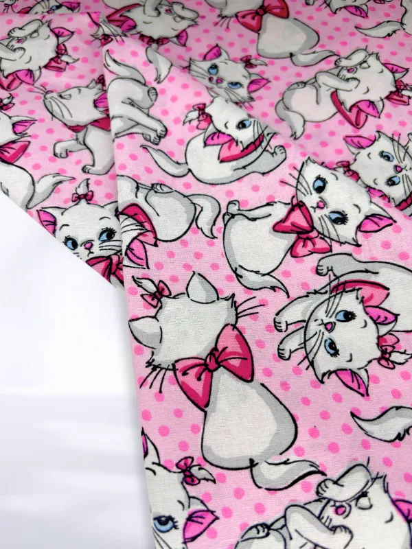 Aristocats, Many Faces of Marie | Licensed Quilting Cotton | 112cm wide