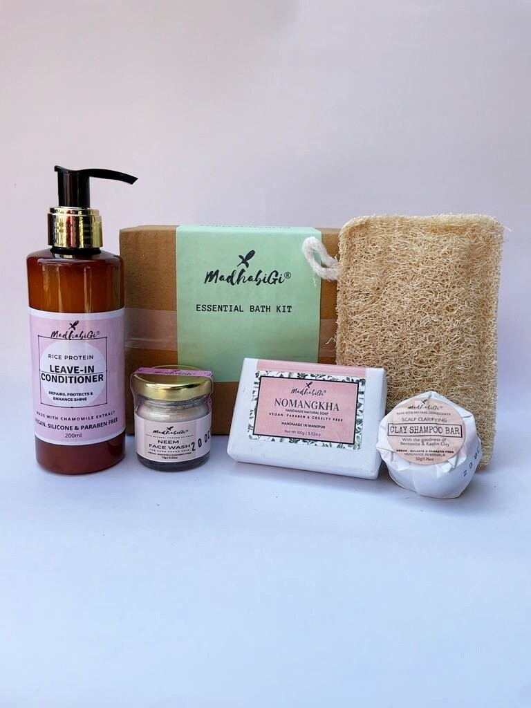 MadhabiGi Essential Bath Kit