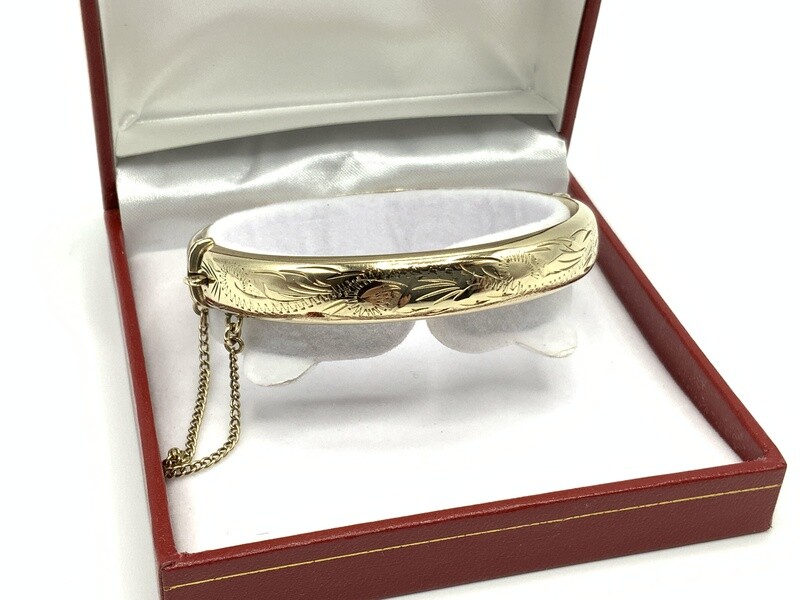 1975 Vintage 9ct Gold Bangle