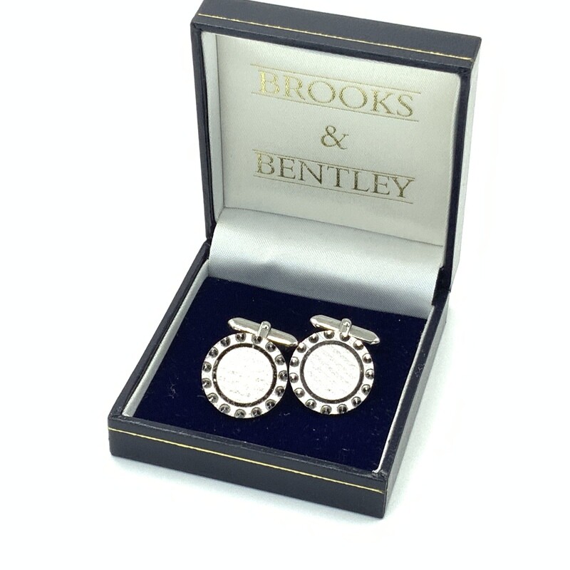 Vintage Silver Tone Diamond-Cut Design Cufflinks