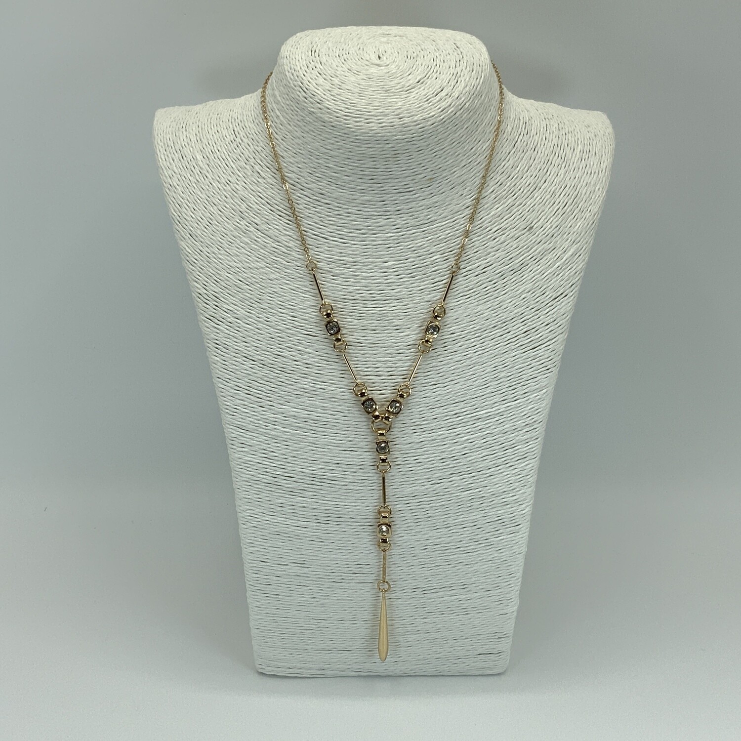 Elegant Gold Tone Pendant Necklace