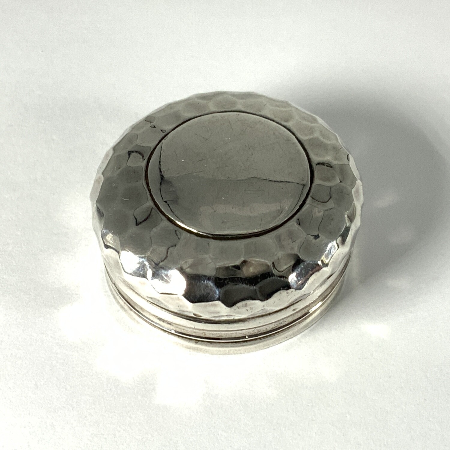 Antique Silver Lid London 1905