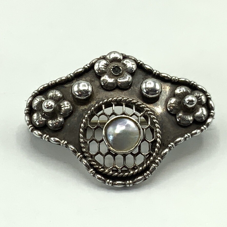 Charles Horner Silver Art & Crafts Brooch
