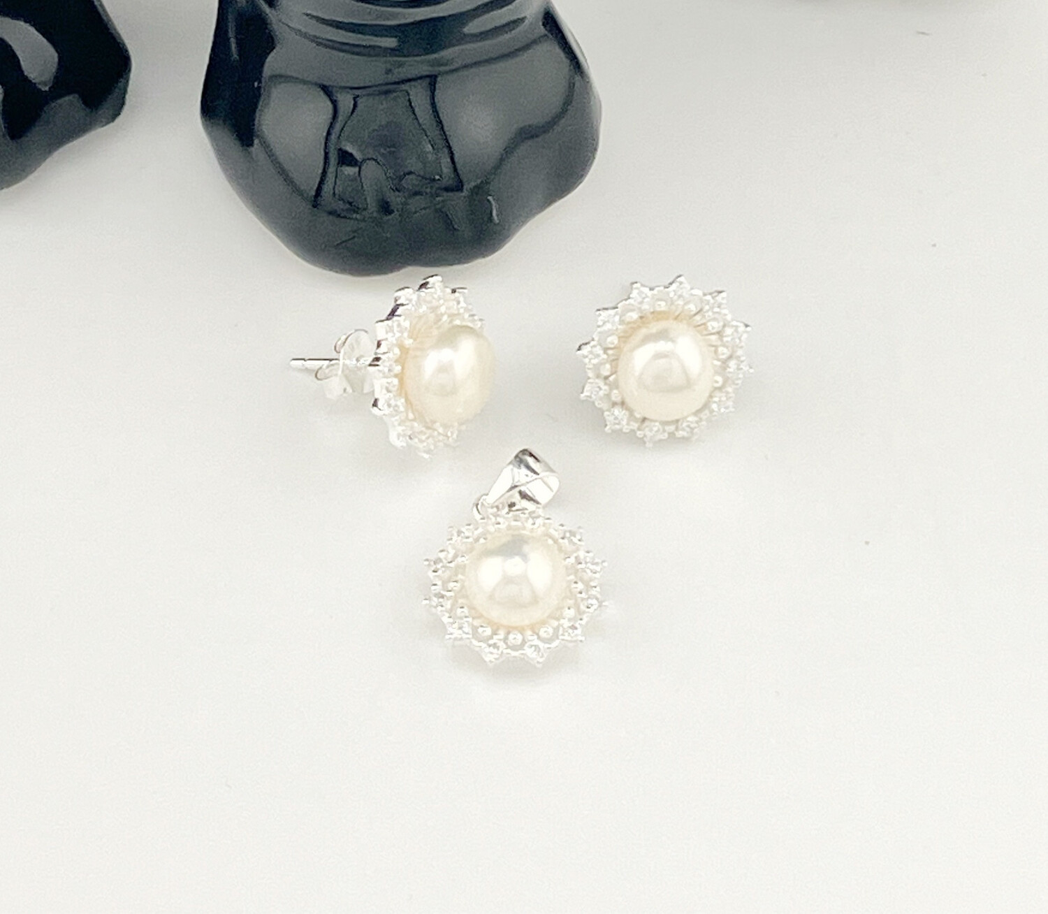 Arete y dije de Perla