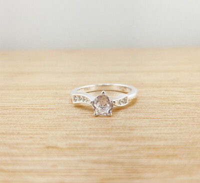 Anillo de compromiso