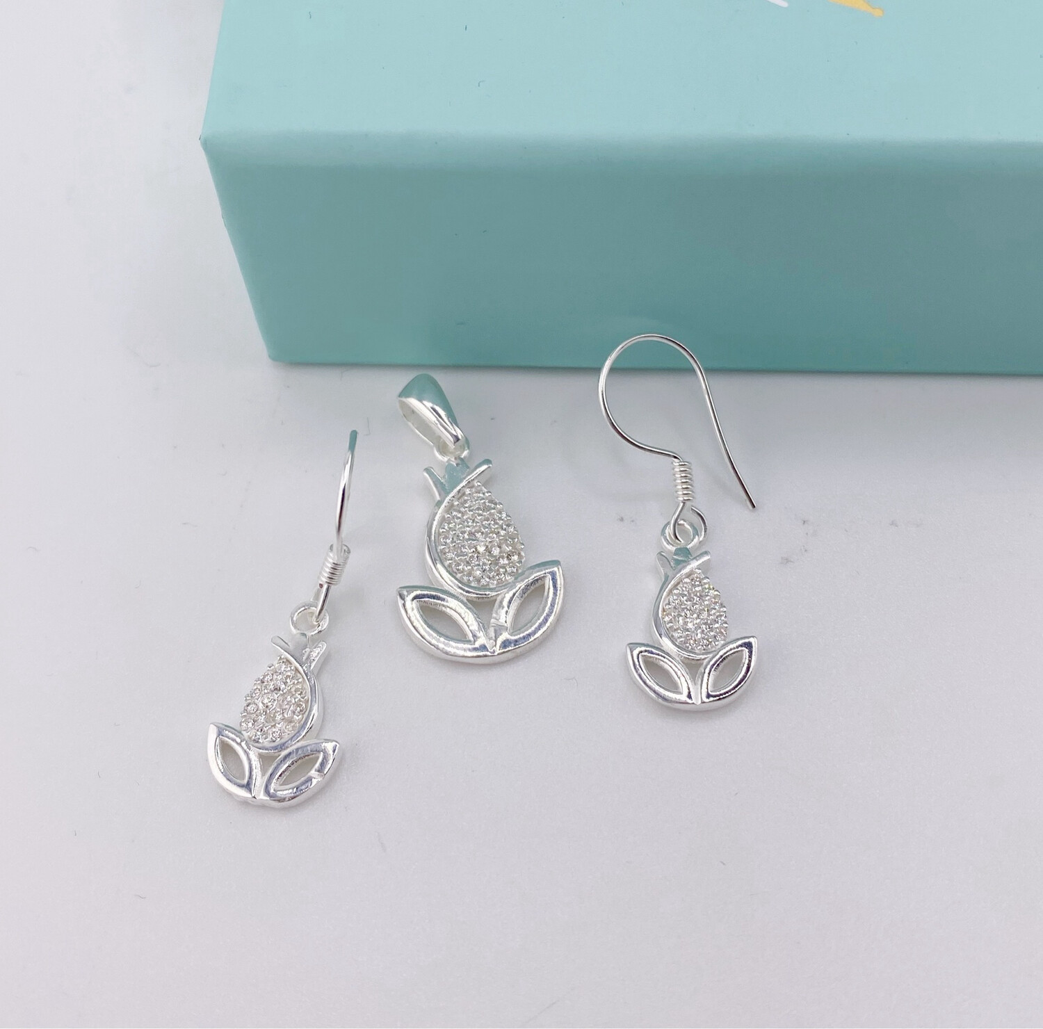 Conjunto arete dije