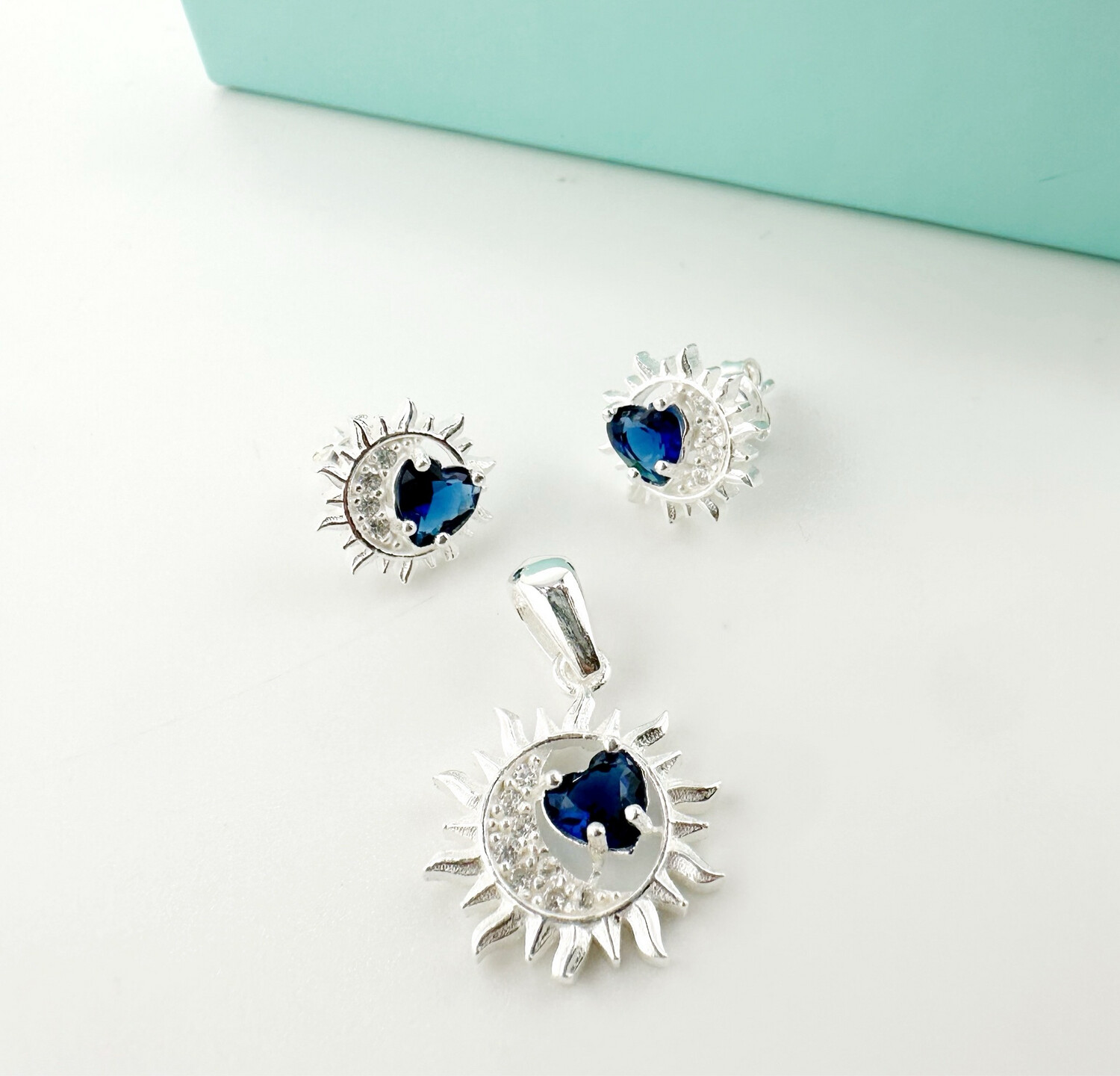 Conjunto arete y dije