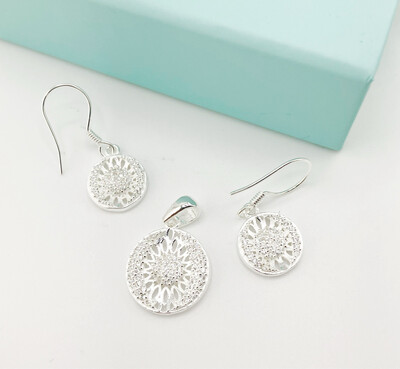 Conjunto arete y dije