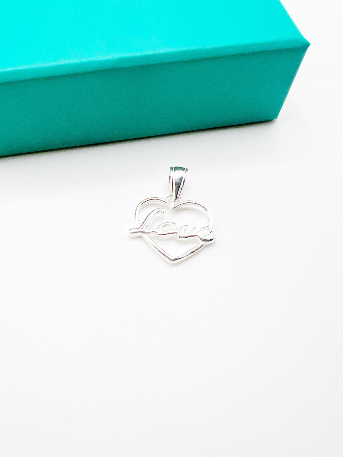 Corazón con love
