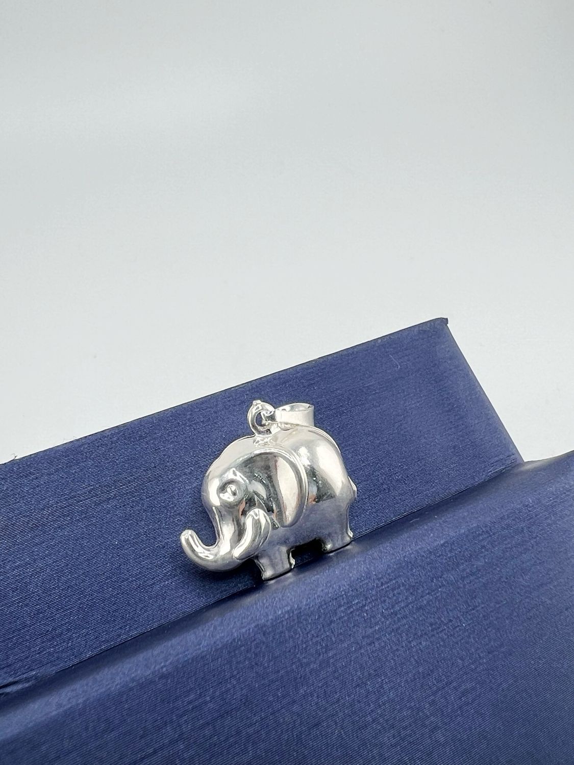 Dije elefante