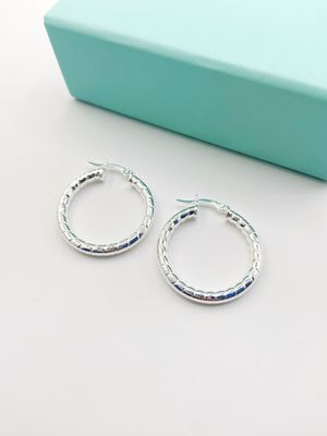 Argollas con textura
