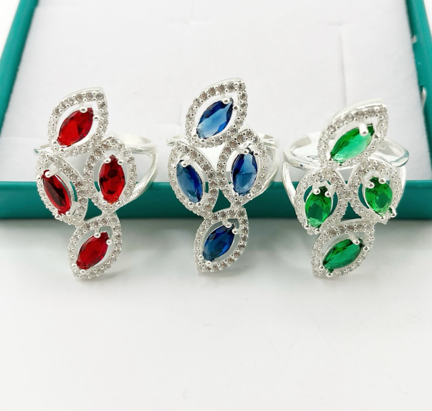 Anillo elegante