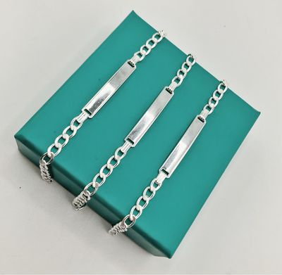 Pulsera con placa