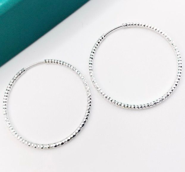 Argollas con textura