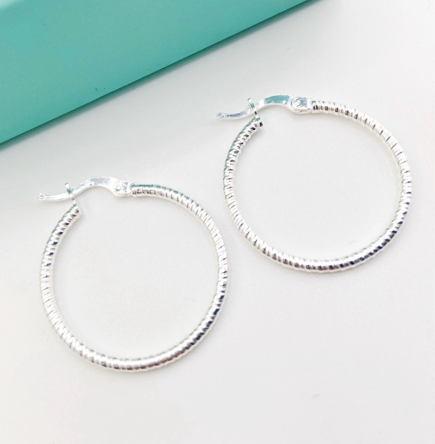 Argollas con textura