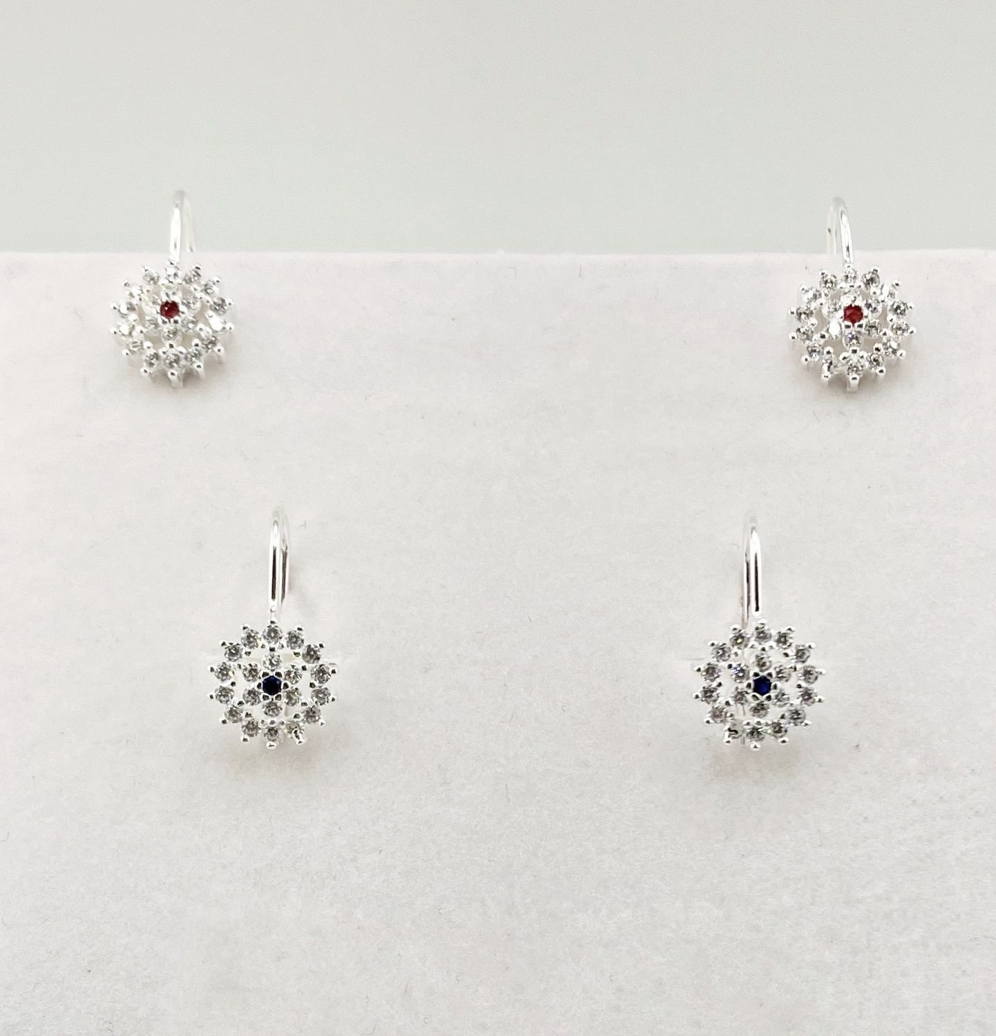 Arete broche antiguo