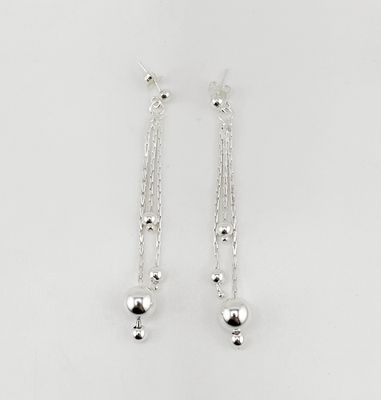 Aretes colgantes