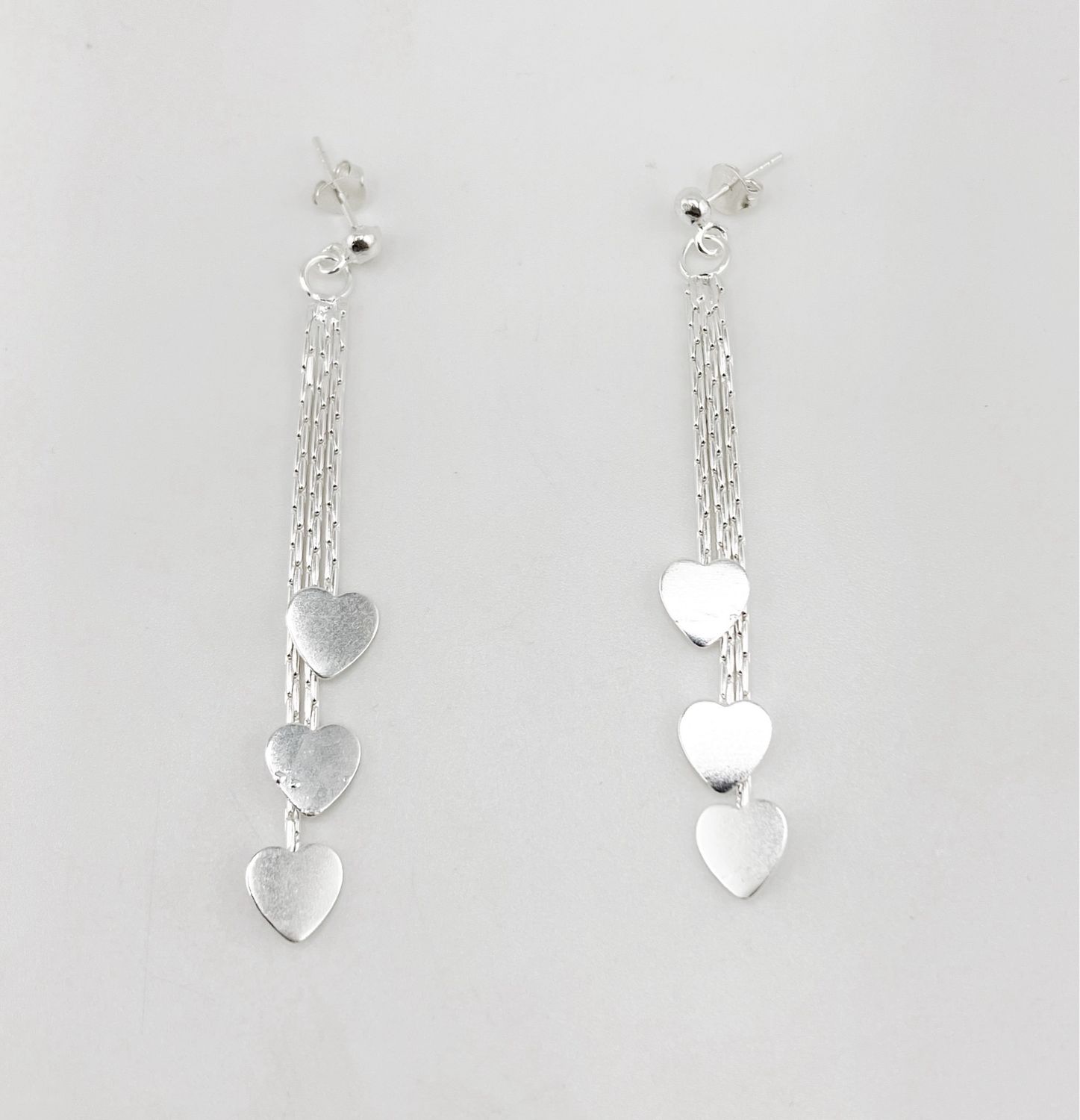Aretes colgantes