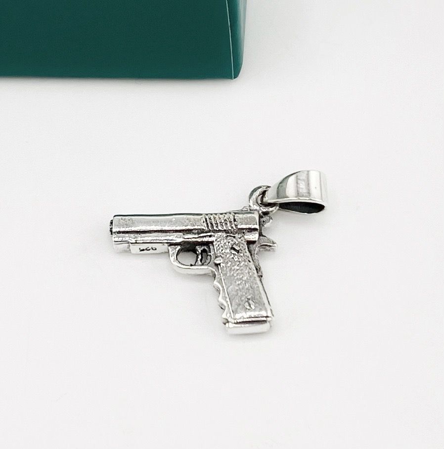 Dije pistola