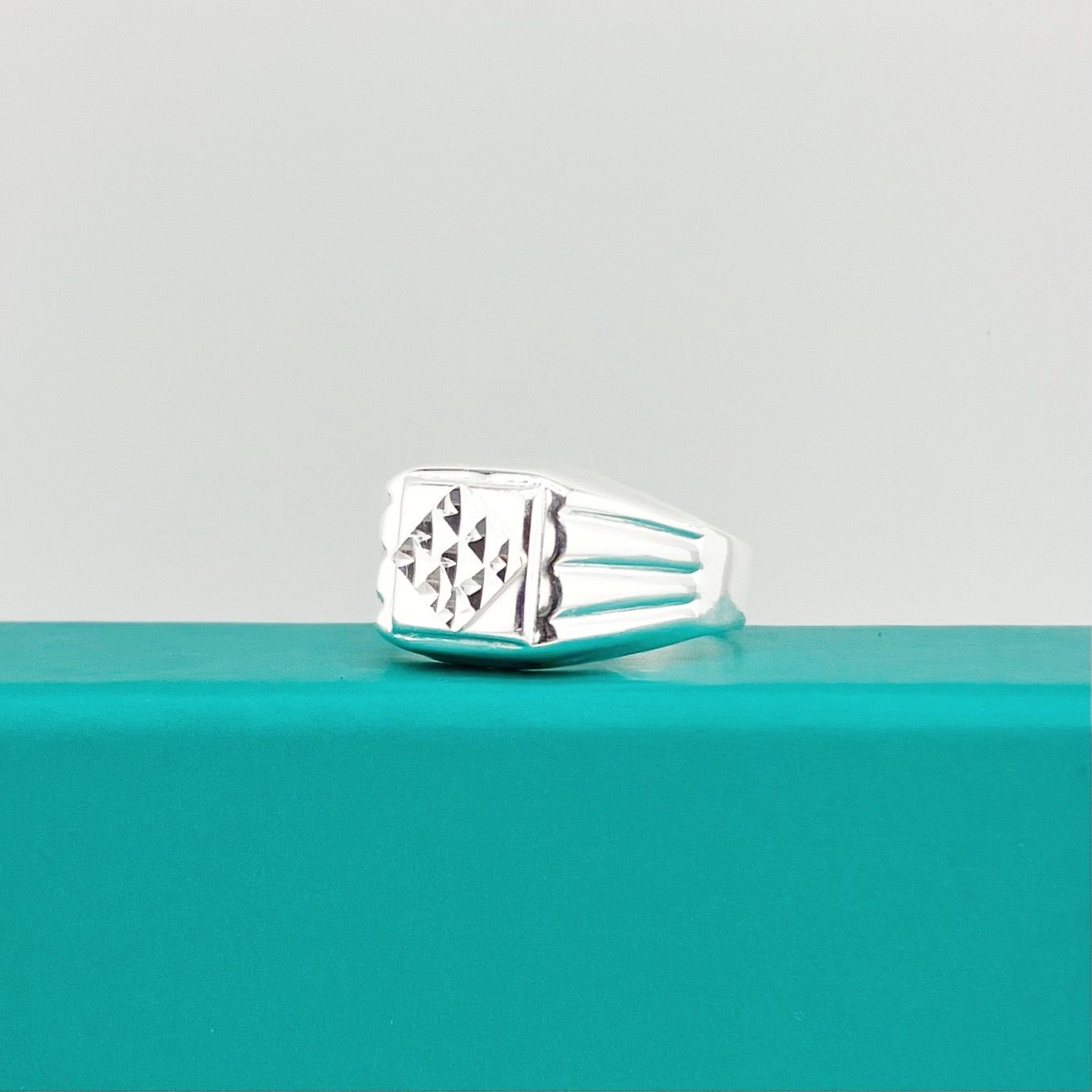 Anillo hombre