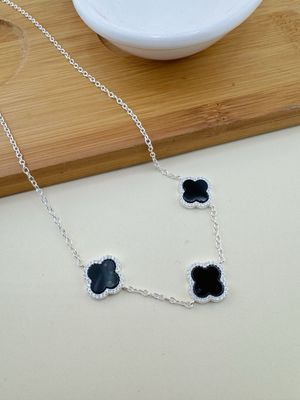 Cadena tres tréboles