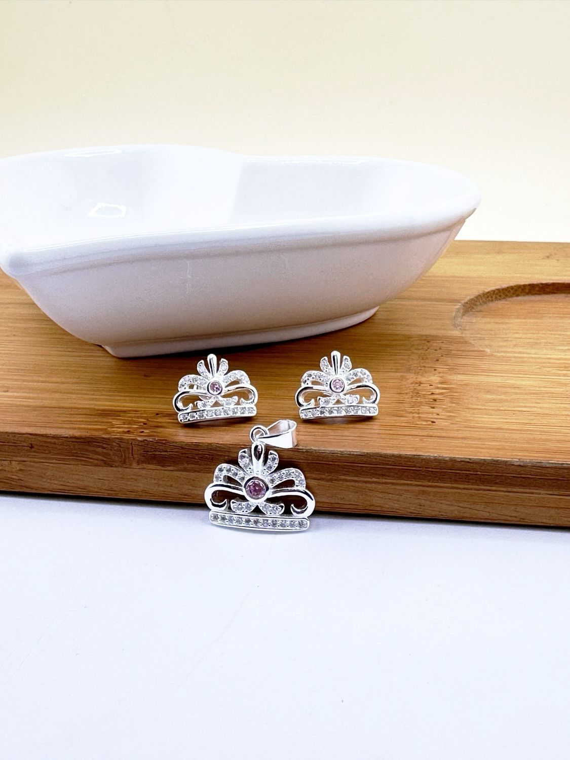 Conjunto corona