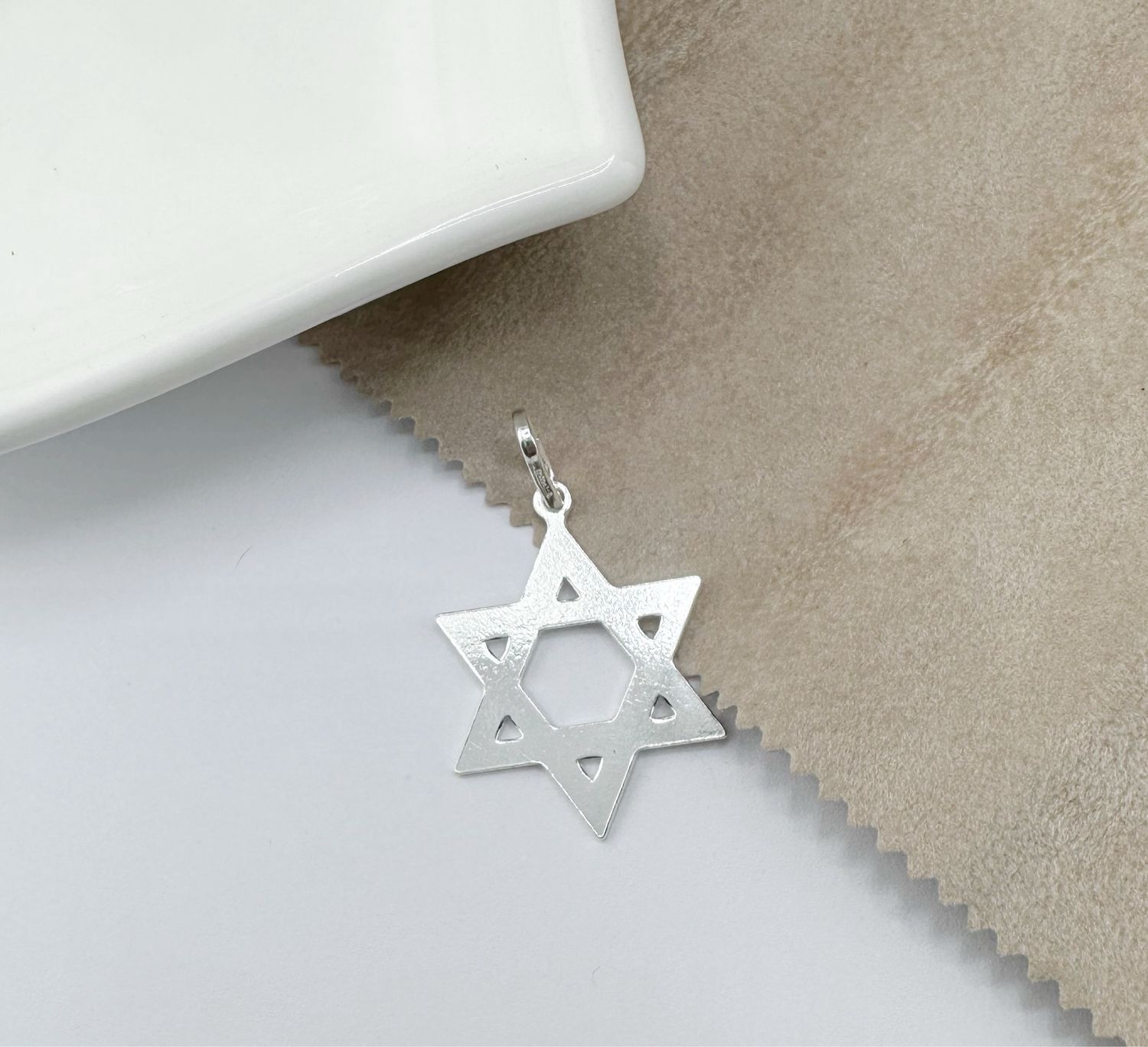 Dije estrella de David