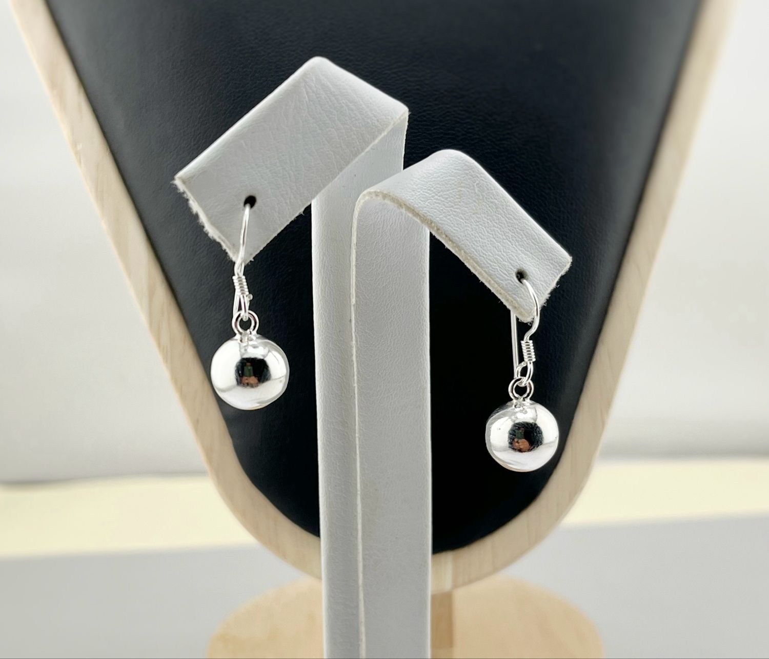 Aretes bola
