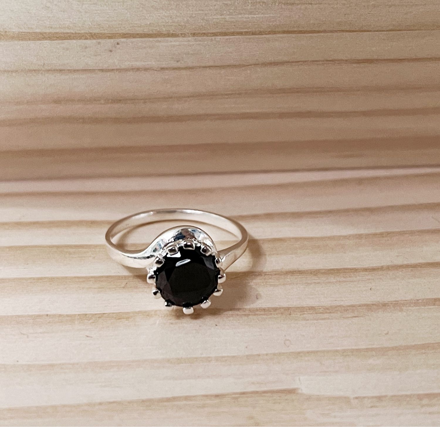 Anillo elegante