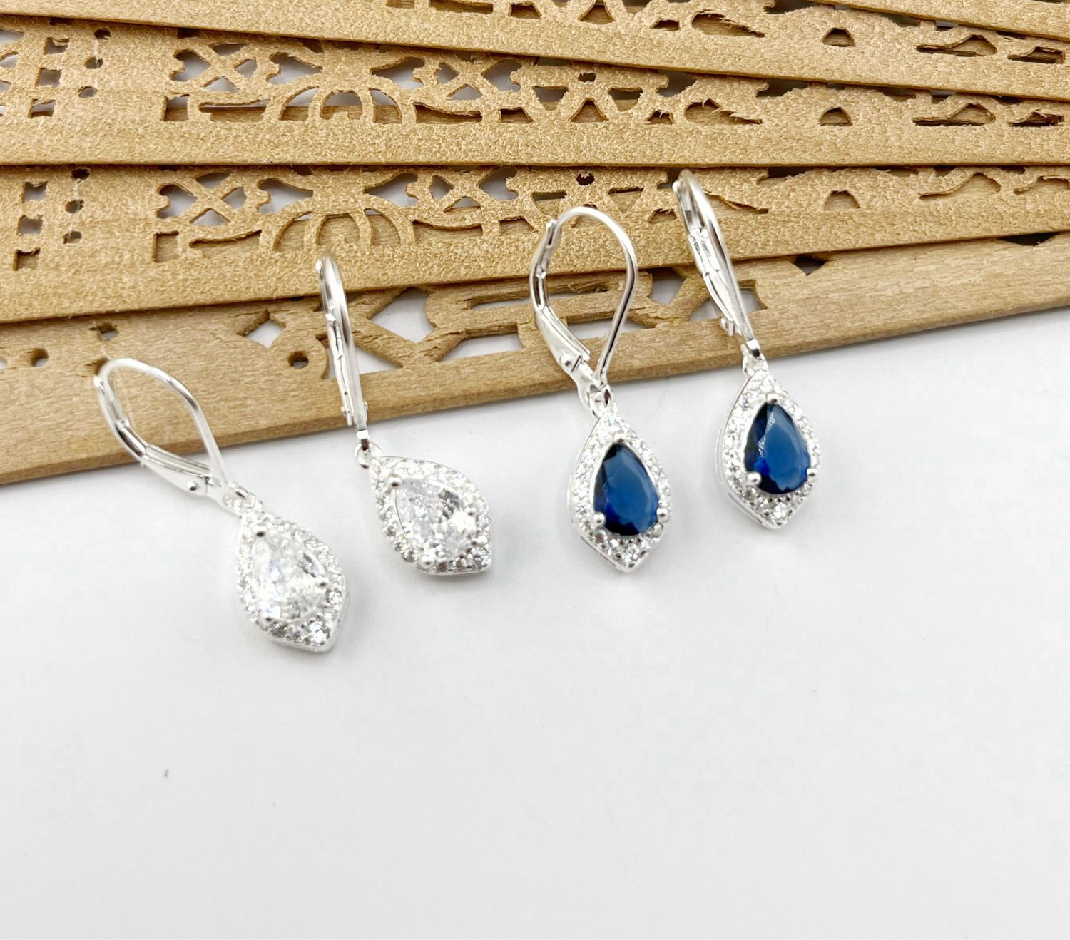 Aretes broche antiguo