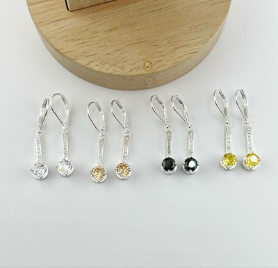 Aretes broche antiguo