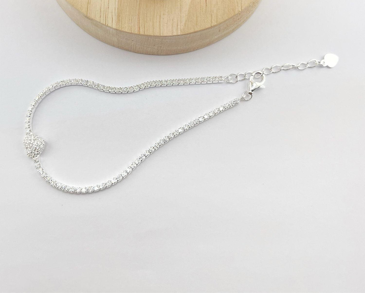 Pulsera zirconia corazón