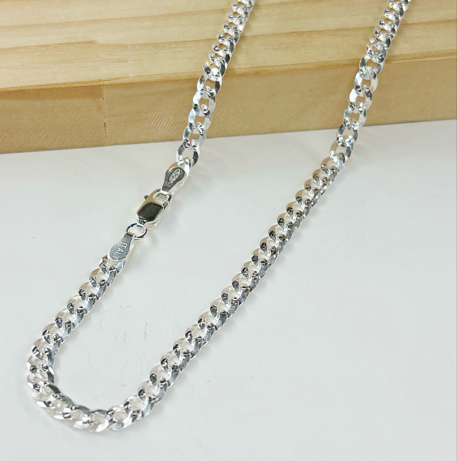 Cadena grumetta diamantada