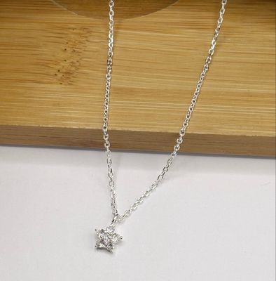 Gargantilla estrella