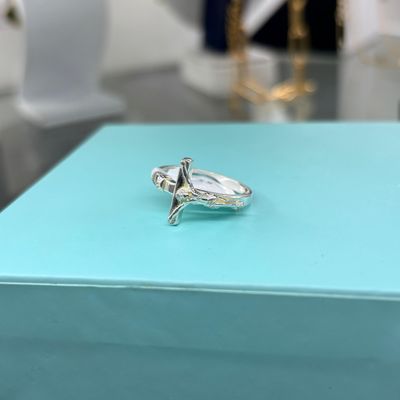 Anillo cruz