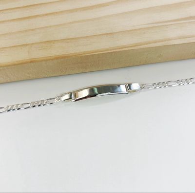 Pulsera con placa