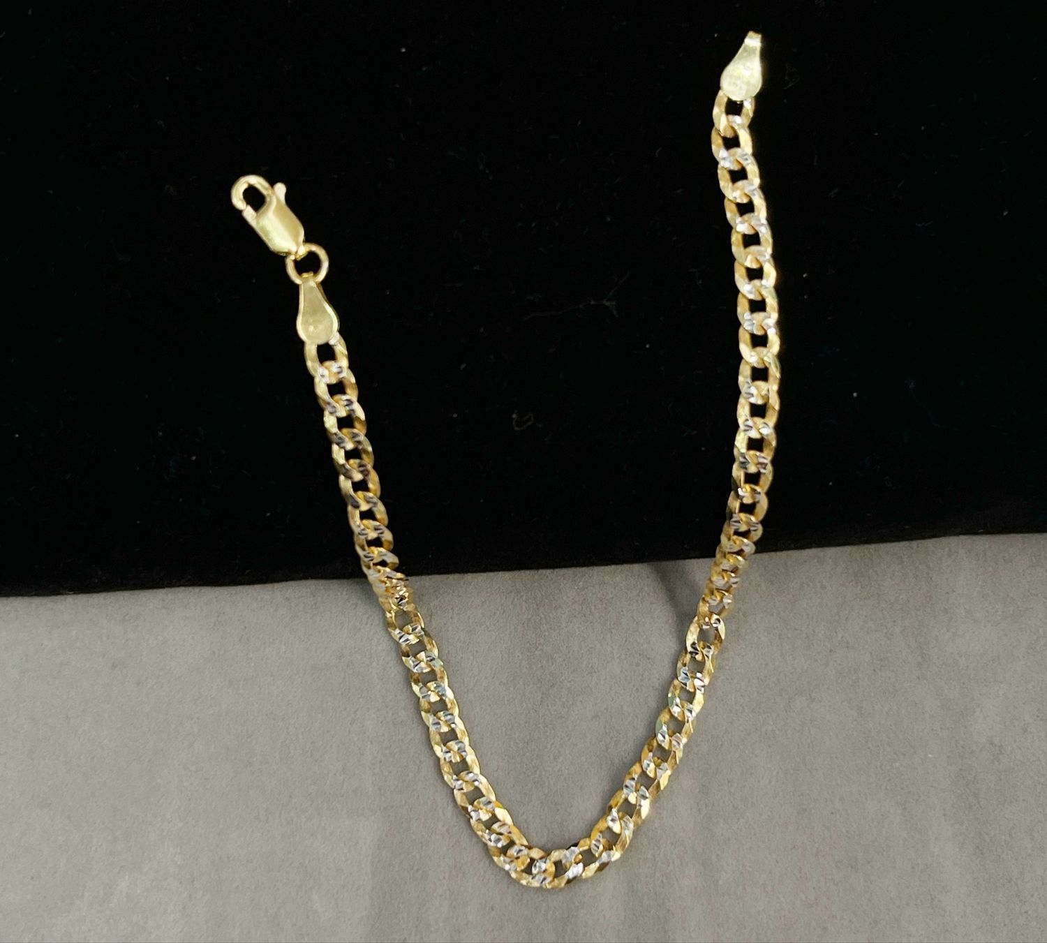 Cubana plata amarilla